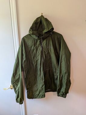 Columbia Olive Hooded Windbreaker Jacket - Men's